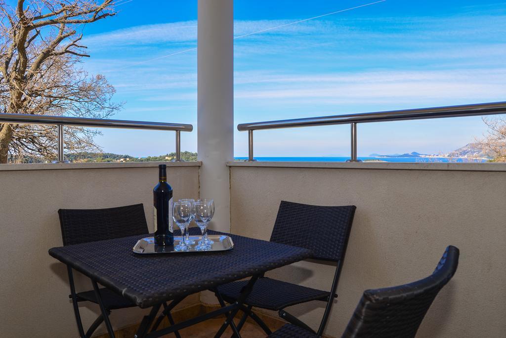 A&M Cavtat Family Apartment - 3 Bedrooms And Free Parking Екстериор снимка