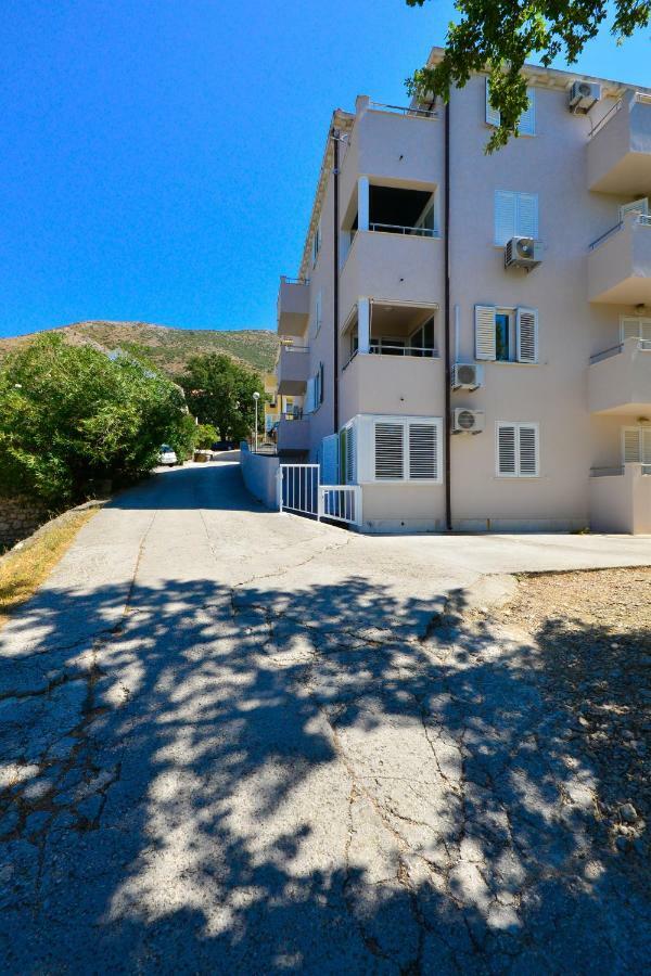 A&M Cavtat Family Apartment - 3 Bedrooms And Free Parking Екстериор снимка